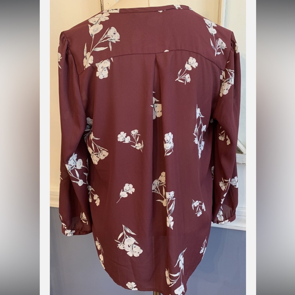 Collective Concepts Merlot Floral Blouse Sheer V-Neck Burgundy XL EUC - Picture 4 of 16